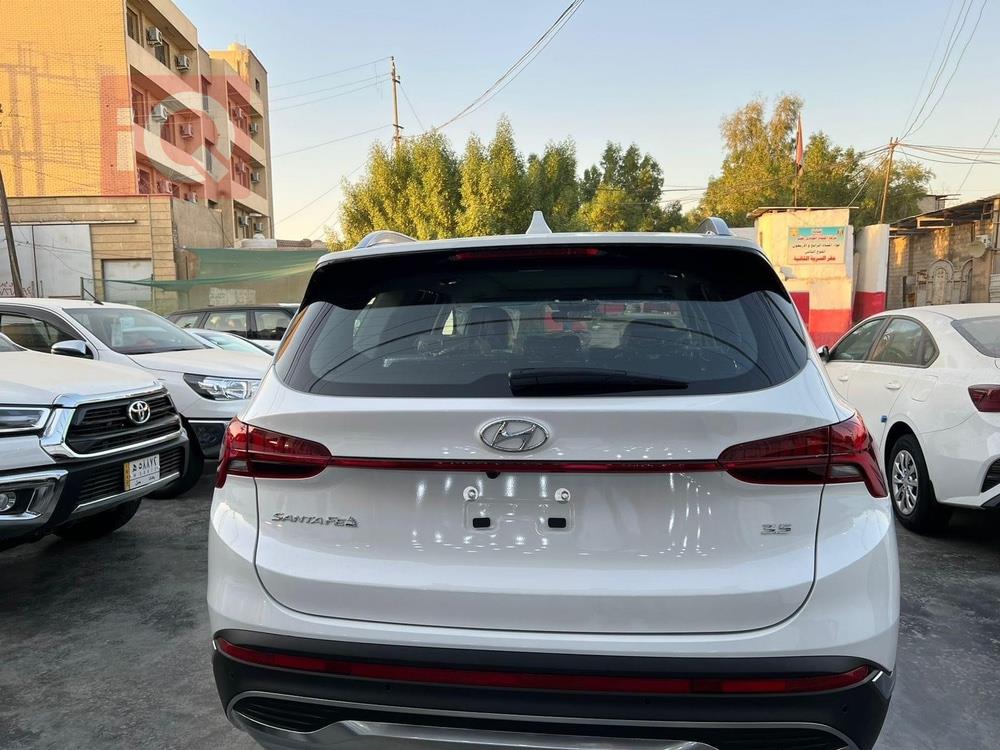 هيونداي سانتافي